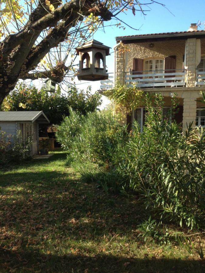 Apartamento Soleil Lotus Saint-Hilaire-de-Brethmas Exterior foto